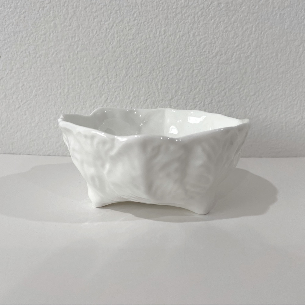 Wedgwood small multi purpose dish with leaf design